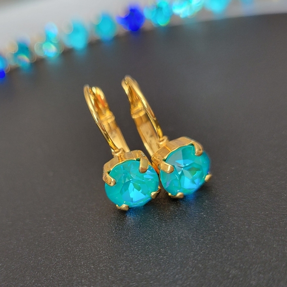Austrian Crystal Earrings in Gold - Picture 4 of 9